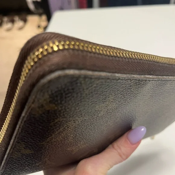 Louis Vuitton Brown Monogram Zippy Organizer Wallet